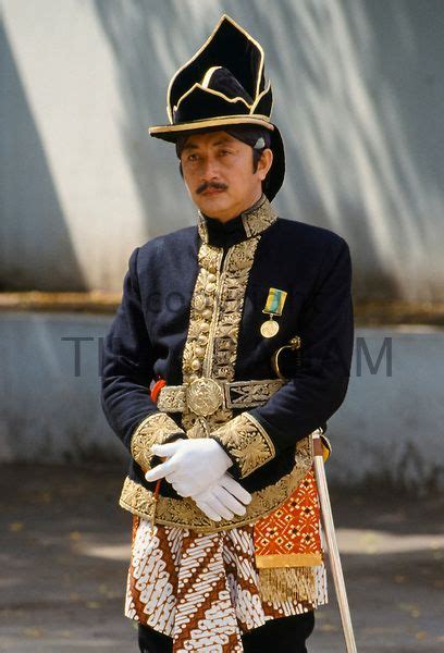 Guard, Sultan's Palace, Yogyakarta, Indonesia | TIM GRAHAM | Incredible clothing, Yogyakarta ...