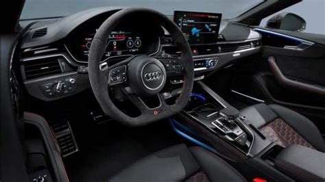 Audi Nuova RS5 Sportback 2024: listino prezzi, motori e consumi - Patentati