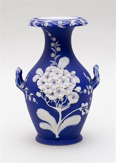 Wedgwood vase – Portsmouth Museum and Art Gallery