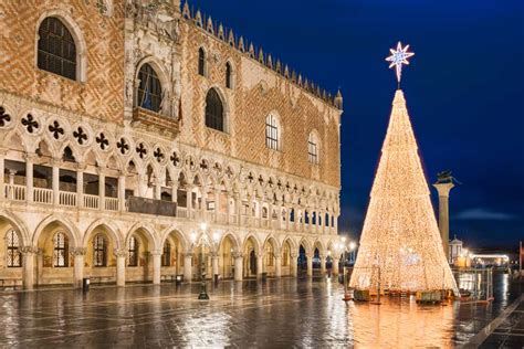 10 Festive Christmas Markets In Italy To See In 2020 - Follow Me Away