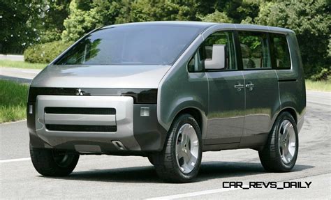 Concept Debrief - 2006 Mitsubishi D5 Was Future-Style Cool Van 3