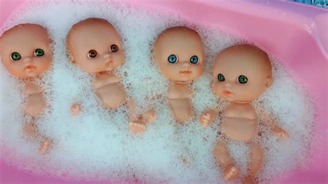 Baby doll bath time -Toys play in bubbles bathroom! How to play toys ...