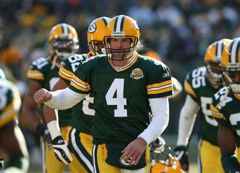 Packers won't retire Brett Favre's number this year, and the reason why ...