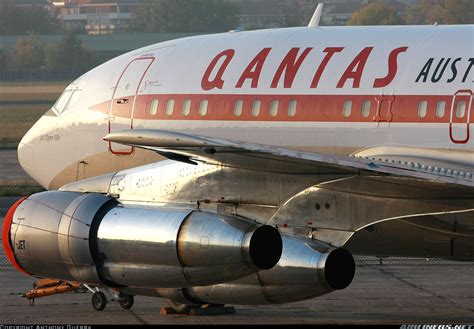 Boeing 707-138B - Qantas (John Travolta) | Aviation Photo #1418033 ...