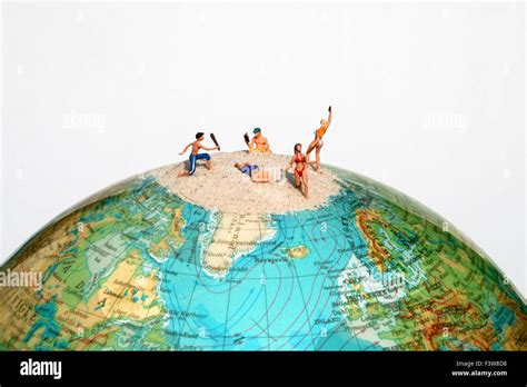 Map of world climate change hi-res stock photography and images - Alamy