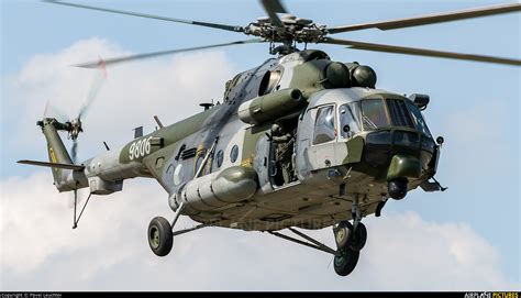 DEFENSE, MILITARY OFFICIALS INSPECT MI-171 HELICOPTER FACILITIES IN RUSSIA | Article - Sun 15 ...