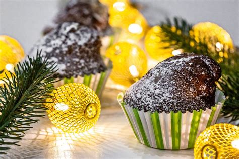 Chocolate cupcake with red currants and chocolate topping. The view from the top - Creative ...