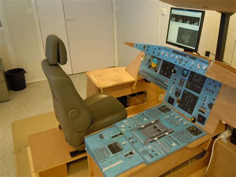 Focus on innovation: building your own cockpit - Commercial Aircraft - Airbus