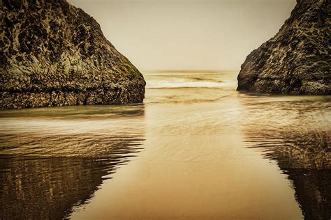 Bandon Sea Stacks Sunset - Oregon Photograph by Stuart Litoff - Fine Art America