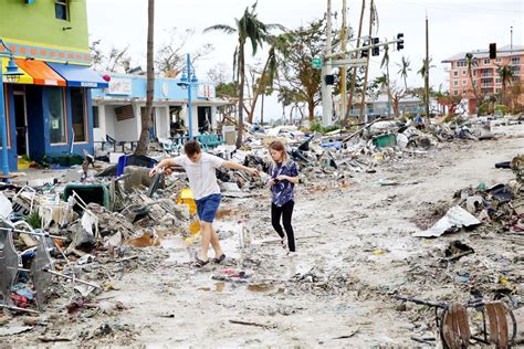 ‘Absolute Devastation’: Hurricane Ian Decimates Fort Myers Beach | The ...