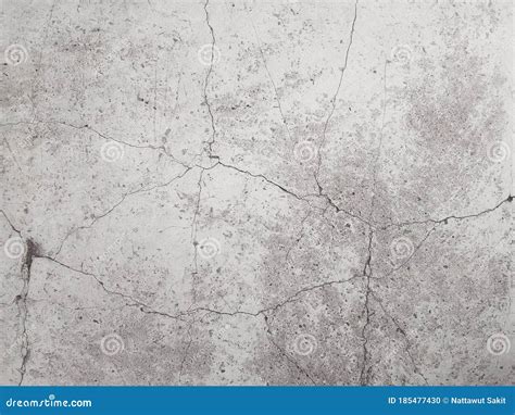 Cracked Concrete Wall Texture Stock Photo - Image of crack, design ...