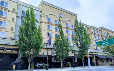 Where to Stay in Salem Oregon - Intentional Travelers