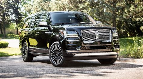 ACTUALITÉ AUTO : Les Lincoln Navigator et MKC bientôt en hybrid ...