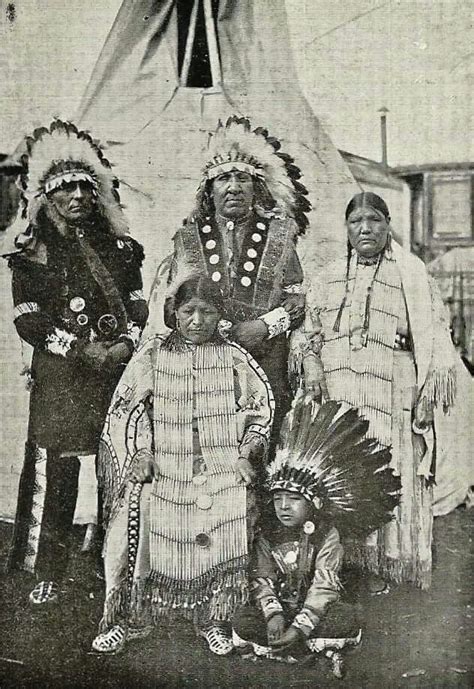 Old photos of Oglala Lakota folks taken between 1868 and 1947. {Homeland is primarily in South ...