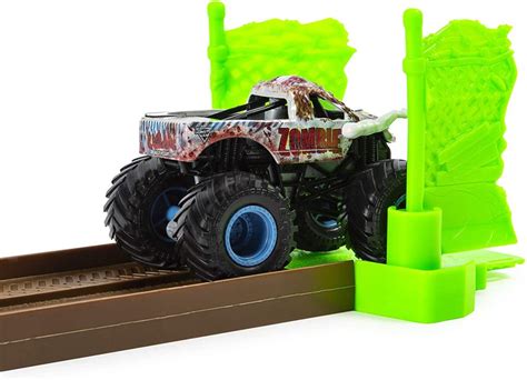 Monster Jam Stunts 1:64 — Dondino