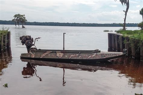 Creating the Perfect Sneak Boat - Wildfowl