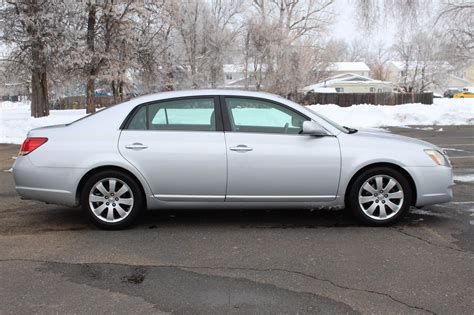 2007 Toyota Avalon XLS | Victory Motors of Colorado