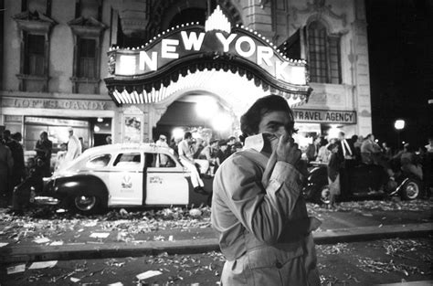 Martin Scorsese during the filming of New York, New York, in 1977. | Martin scorsese, Martin ...