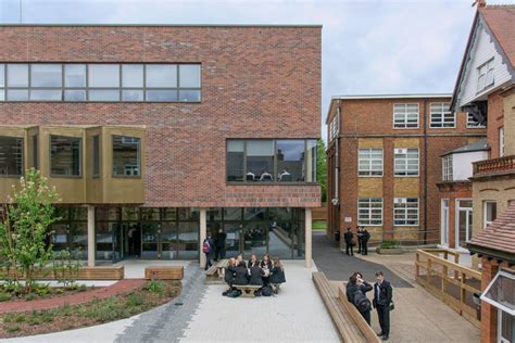 St Benedict’s School – 6th Form & ADT Building – Trogal Griffin Associates