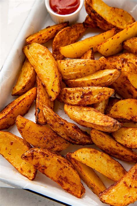 Air Fryer Potato Wedges with Seasoning - 40 Aprons