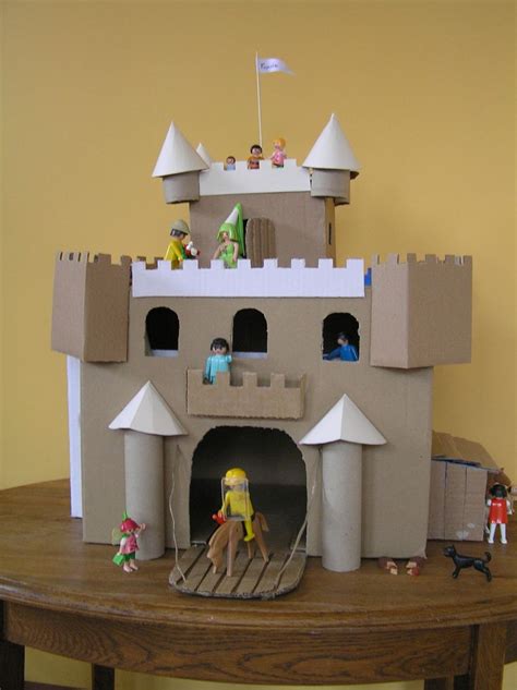 21 best Castle project ideas images on Pinterest | Castle project, Cardboard box castle and ...