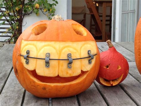 Halloween & Clean Teeth — Sonrisa Dental