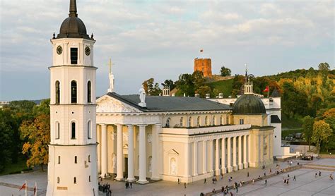 vilnius_cathedral_square - OMDMC Greece - Cyprus