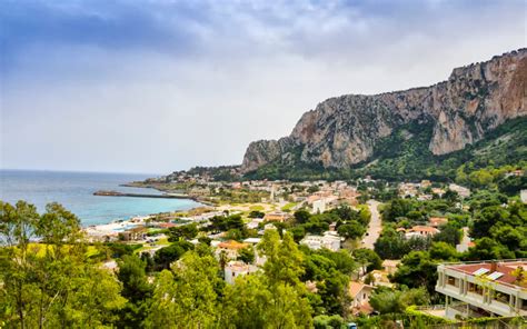 Palermo Beaches, Sicily - 7 Beautiful Beaches Near Palermo to Discover!