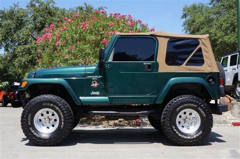 Crazy Low Mileage 2001 Green Jeep Wrangler Sahara - Only 43k Miles! 5 ...