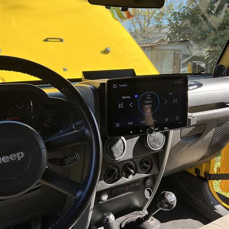 Boss Touchscreen Media Player for our Jeep - ourjeepadventures.com