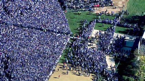 PHOTOS: Chicago Cubs World Series victory parade | abc7chicago.com