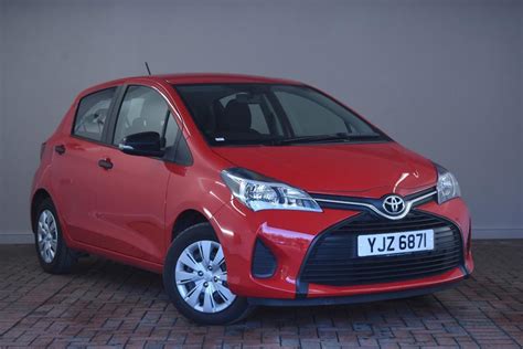 TOYOTA YARIS 1.0 VVT-I ACTIVE 5DR (red) 2016 | in Winsford, Cheshire | Gumtree