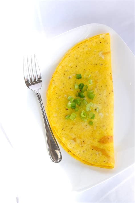 Keto Three Cheese Omelette - Mouthwatering Motivation