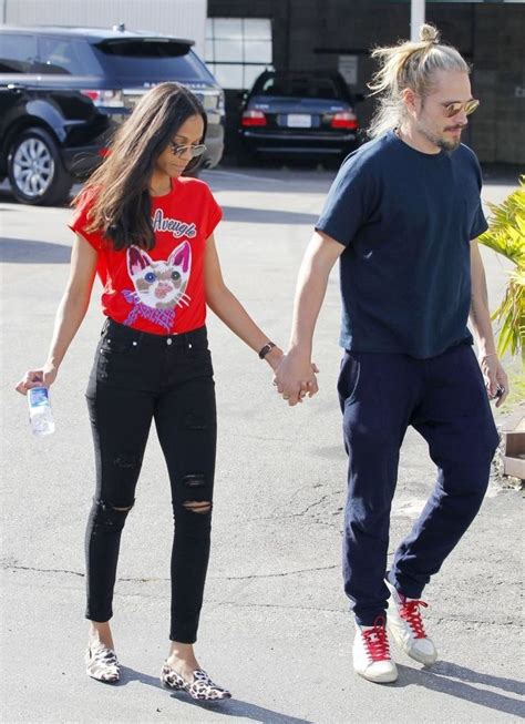 Zoe Saldana and her husband Marco Perego | Zoe saldana, Estilo casual ...