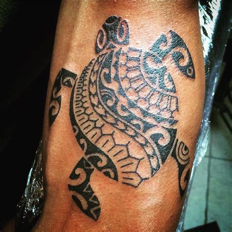 50 Traditional Polynesian Tattoo Designs To Inspire You