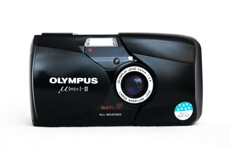 olympus mju ii with 35mm f/2.8 lens is a legend, but is still a plastic ...