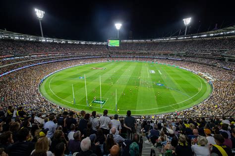 Melbourne Cricket Ground (MCG)