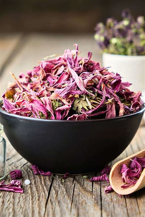 11 Best Anti-Inflammatory Herbs That Fight Inflammation