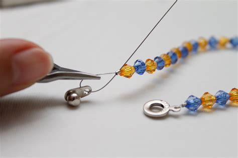 How to Use Crimp Beads: 10 Steps (with Pictures) - wikiHow