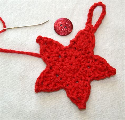 Updated Free Crochet Star Pattern | Crochet star patterns, Crochet ...