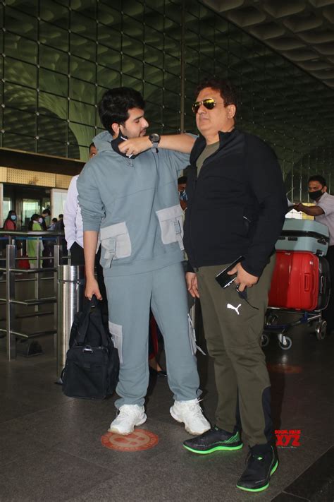 Armaan Malik And Abu Malik Spotted At Airport Departure - Gallery ...