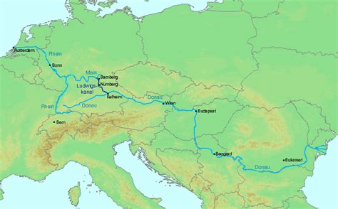 Geography: The Netherlands: Built to move, Europe's trading hub for ...