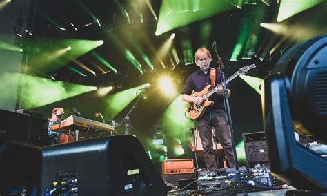 Phish 2023 summer tour opener review: Jam-band lords deliver epic show ...