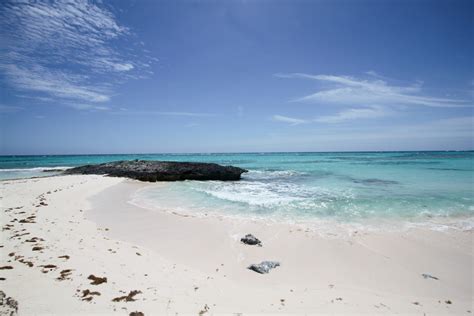 Directions to a Beach - Eleuthera, Bahamas | Dreamy places