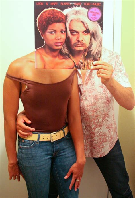 Leon and Mary Russell - Sleeveface