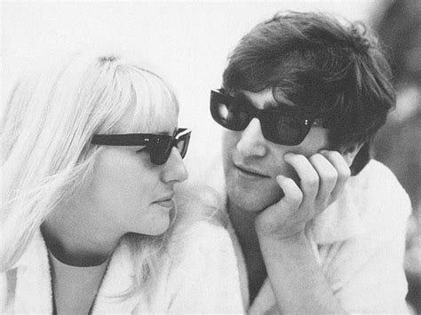 August 23, 1962 - John Lennon marries Cynthia Powell - Zoomer Radio