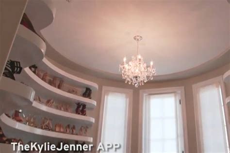 Kylie Jenner Shoe Closet & Bedroom Tour: Kylie Jenner App | Glamour UK