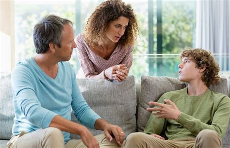 Improving Communication with your Teen: Active Listening Tools ...