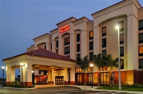 Hampton Inn Suites of Bastrop | Bastrop, TX 78602