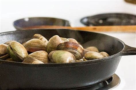 Buttery Garlic Steamed Clams | The Blond Cook